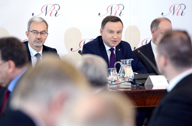 Prezydent Andrzej Duda o redukcji emisji CO2: Unia poniesie klęskę