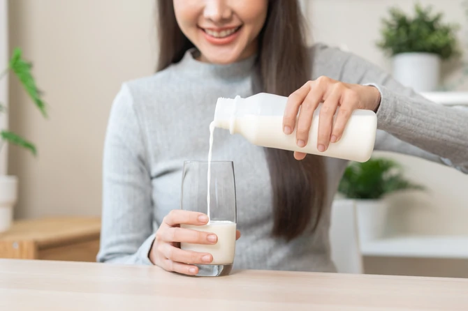 Mleko je mnogo bolji izvor zbog svog sastava