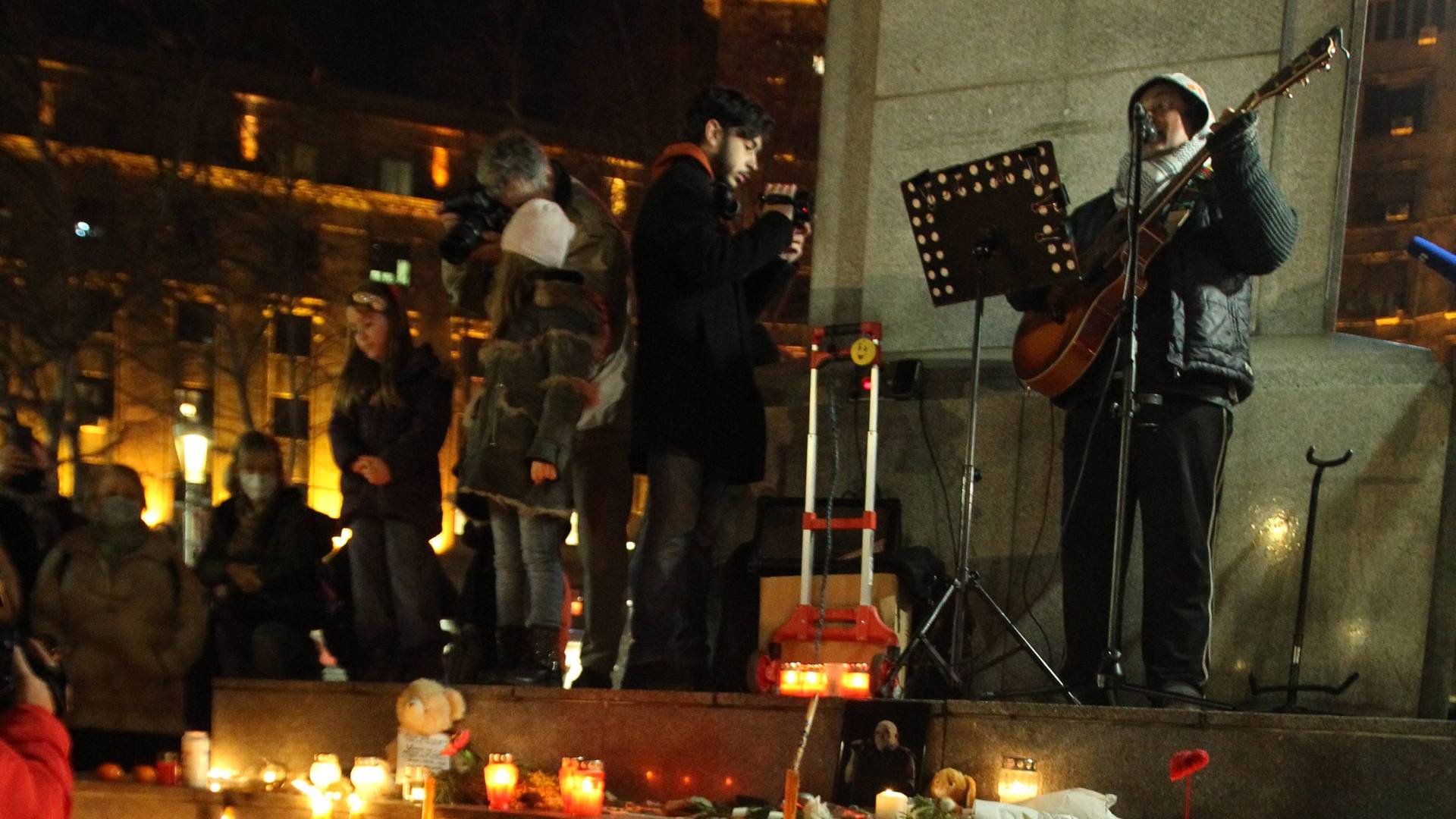 Ne znam kako sam uspeo da zadržim suze - pričali smo sa muzičarom koji je pevao za Balaševića u Beogradu