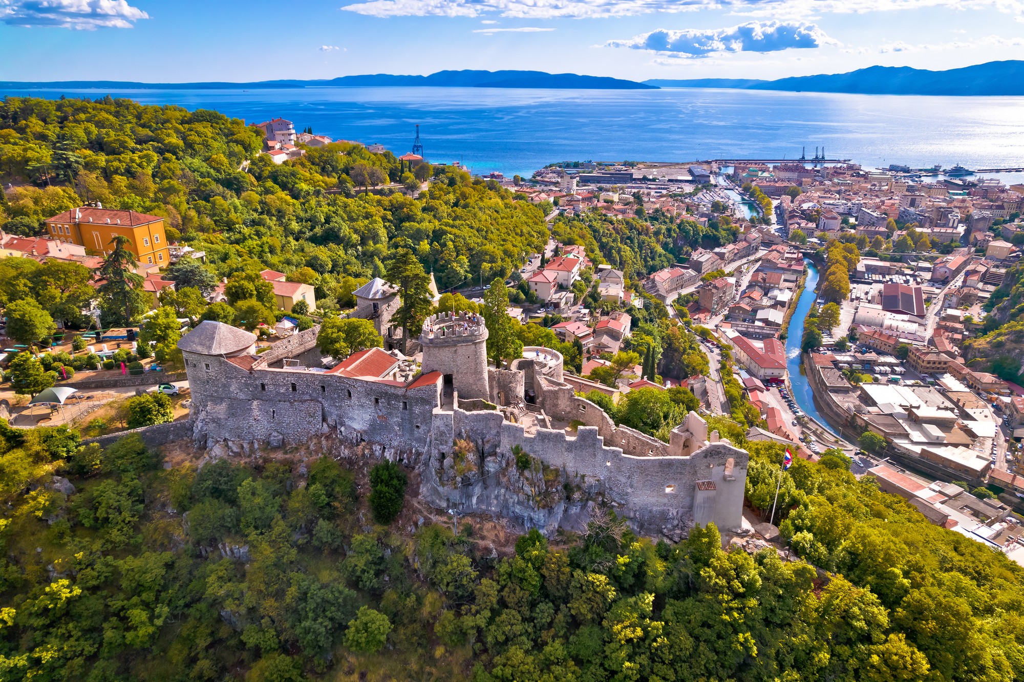Rijeka je obľúbenou dovolenkovou destináciou (ilustračné foto).