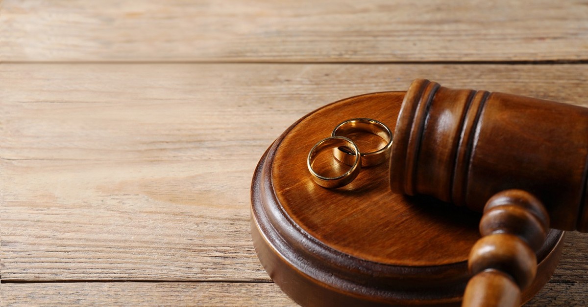 Sędziowie SN będą mogli się pobierać? MS planuje zmianę