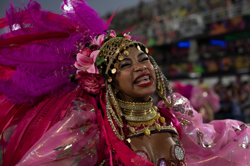 Izvođač škole sambe