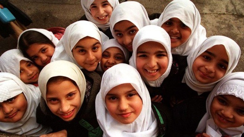 Download 93 Gambar Friendship Muslim Paling Baru 