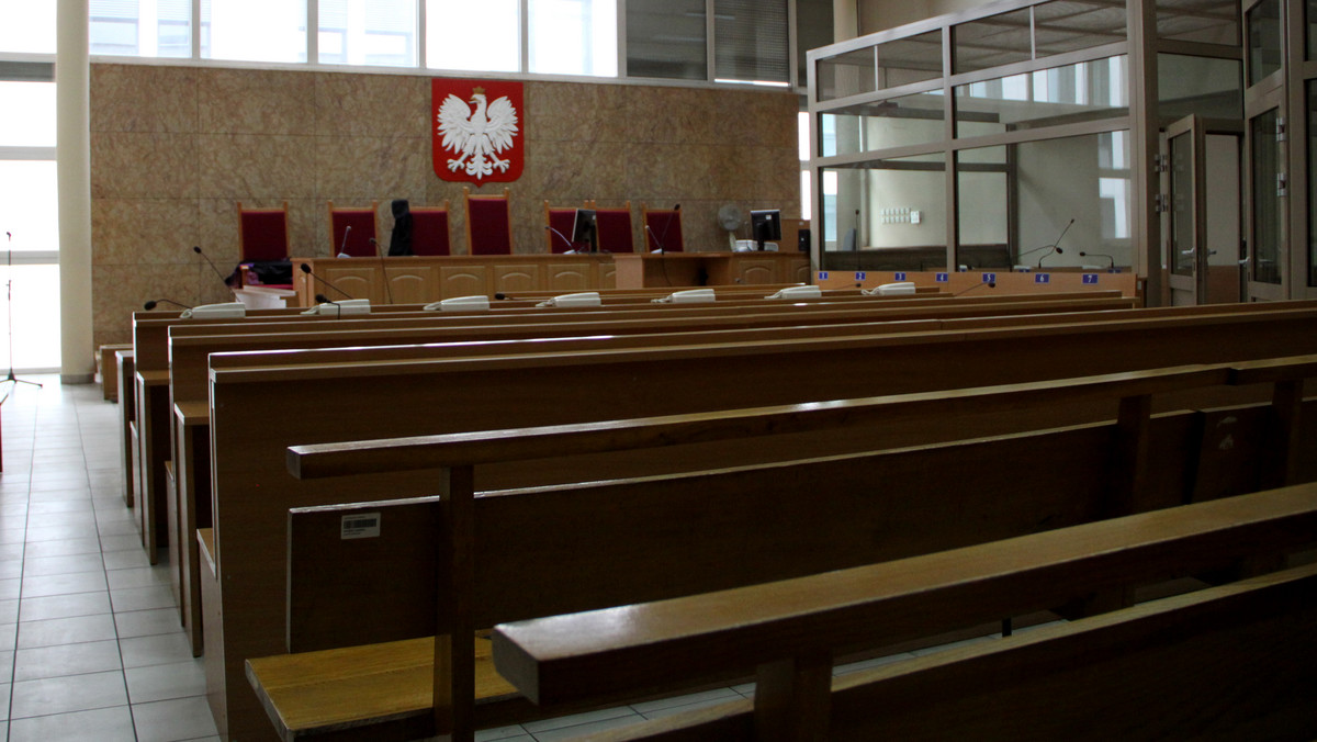 Dziś przedstawiono projekt nowej siedziby Sądu Rejonowego w Toruniu. Obecnie instytucja działa w mieście w pięciu różnych budynkach, a jej władze podkreślają, że sytuacja lokalowa jest dramatyczna - zarówno dla sędziów, jak i obywateli.