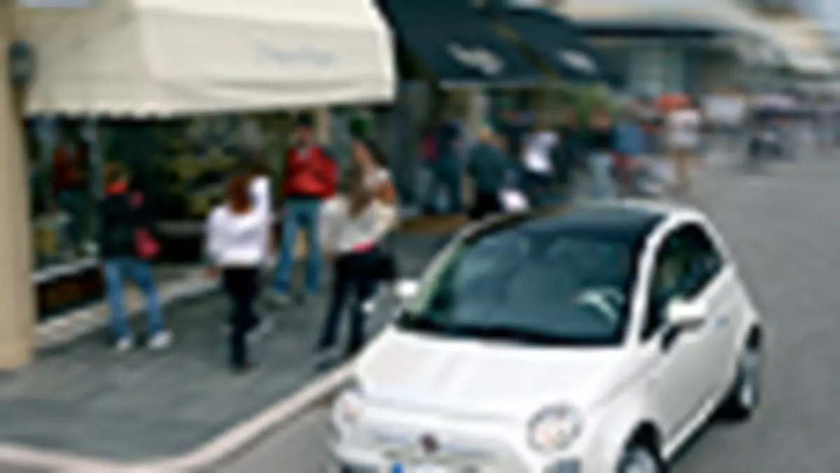 Fiat 500 - Długa kolejka