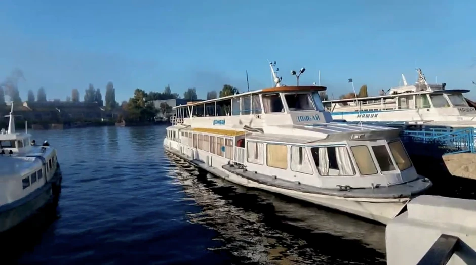 Evakuacija brodovima u Hersonu na slici objavljenoj 19. oktobra