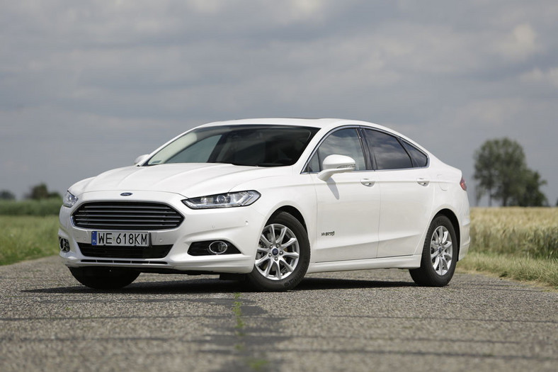 Modny i ekonomiczny - Ford Mondeo 2.0 Hybrid