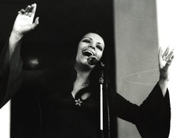 to był wielki hit sośnickiej w prl. o jego autorze mówiono, że pożegnał lato w czerwcu