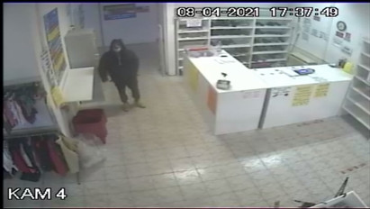 Felvette őket a kamera: ezt a két tolvajt keresi a miskolci rendőrség – Látta őket valahol?