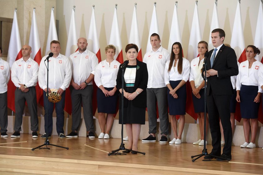 Premier Beata Szydło pogratulowała polskim medalistom z igrzysk Rio 2016