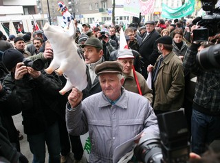 Szef OPZZ rolników: Chcemy, żeby rząd zadeklarował wycofanie się z Zielonego Ładu