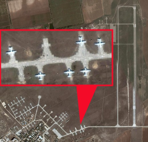 Część maszyn latających stacjonuje na lotnisku Sewastopol-Kacza (na zdjęciu), Sewastopol-Jużnyj i na przylądku Chersonez