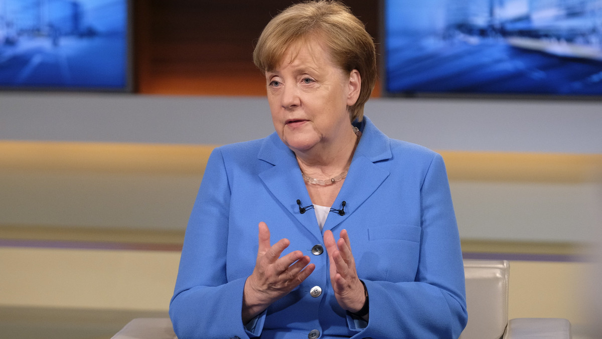 Kanclerz Niemiec Angela Merkel oświadczyła dziś, że Unia Europejska podejmie przeciwdziałania w reakcji na wprowadzone przez USA cła na stal i aluminium.