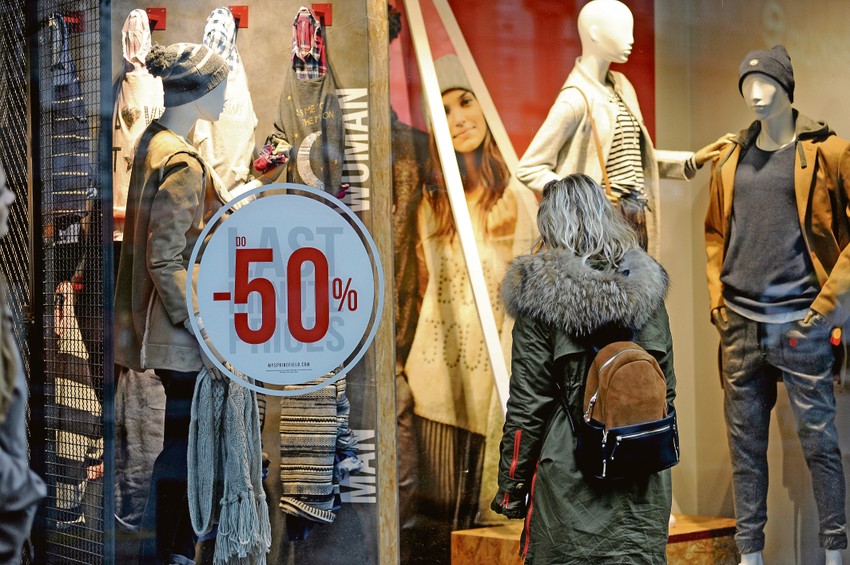 Duplo su jeftinije samo stvari iz letnjih kolekcija, kao što su šortsevi, majice, haljine, sandale...