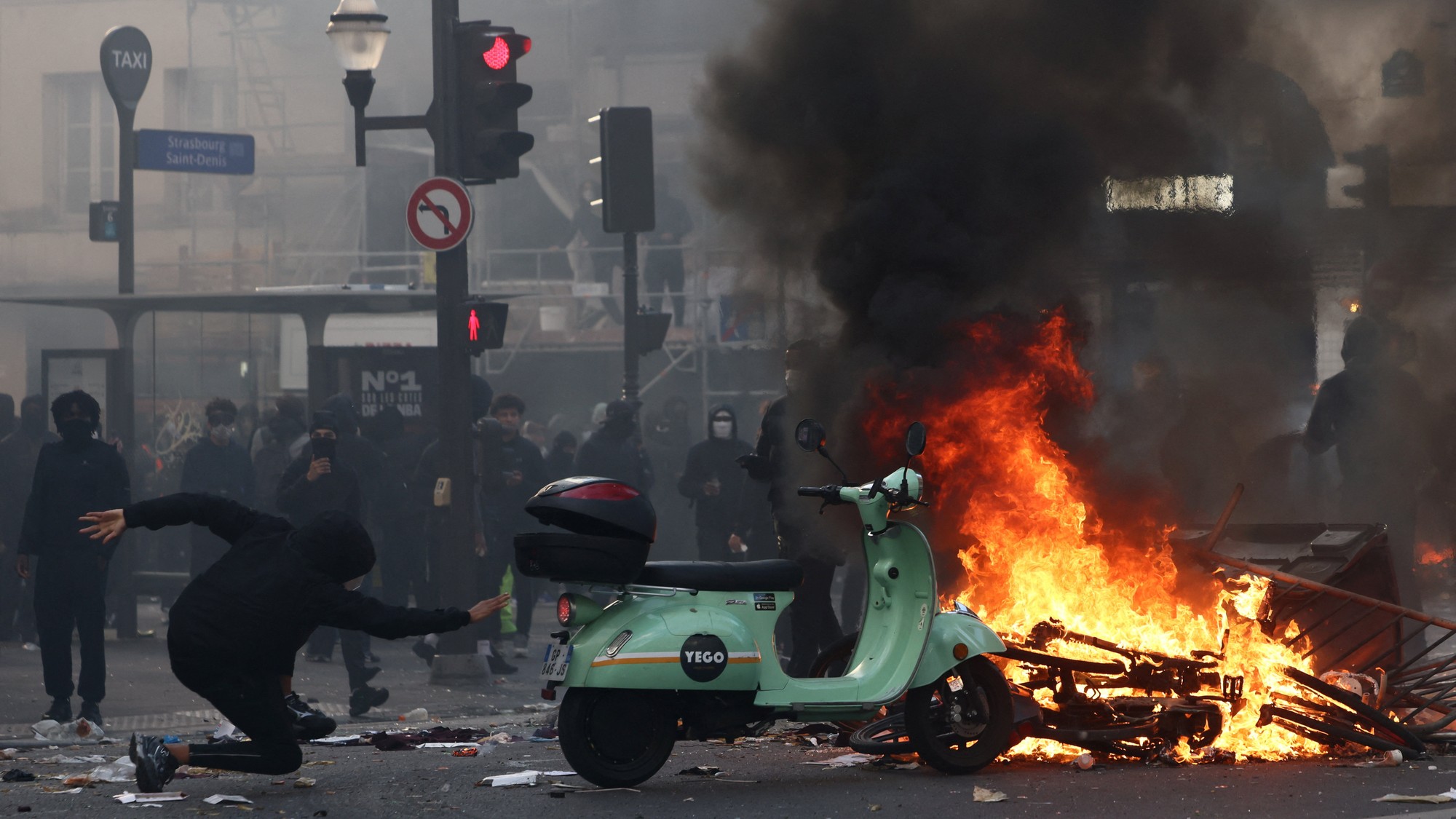 Protesty v Paríži