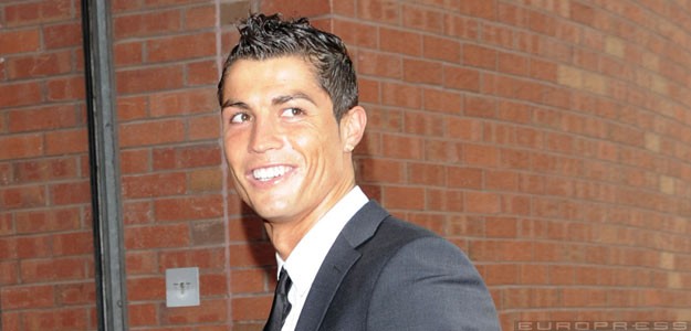 24594_cristiano-ronaldo-625-d0001C04745ee032021d1