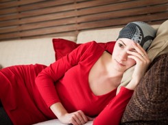 Onkologia w Polsce. Chorujemy na raka rzadziej, ale częściej umieramy