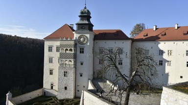 Pożar na Zamku w Pieskowej Skale. Nikomu nic się nie stało