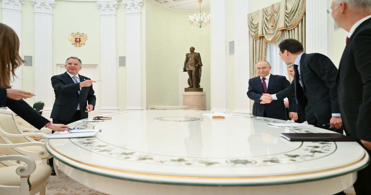 Putin reafirma objetivos en Ucrania tras llamada con Trump