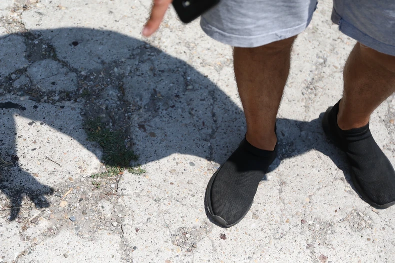 Tragovi krvi na mestu gde je muškarac pretučen