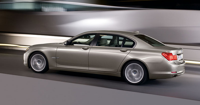 Nowe silniki dla BMW 7 w 2009 roku: 730i, 735d, 750Xi oraz 760i