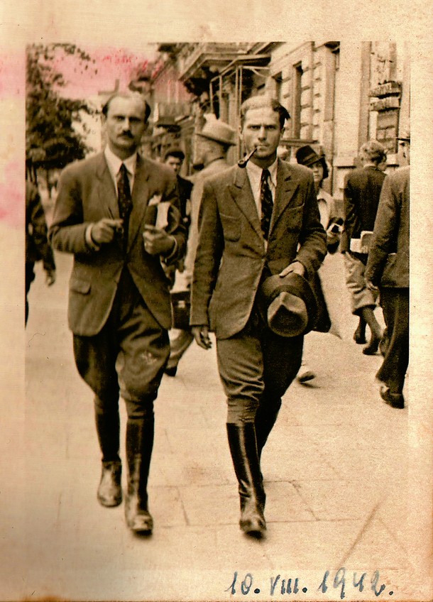 Tadeusz Towarnicki ps. Naprawa (z lewej)