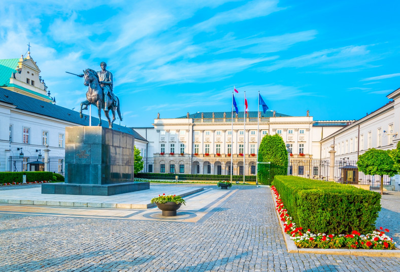 Pałac Prezydencki i pomnik księcia Józefa Poniatowskiego