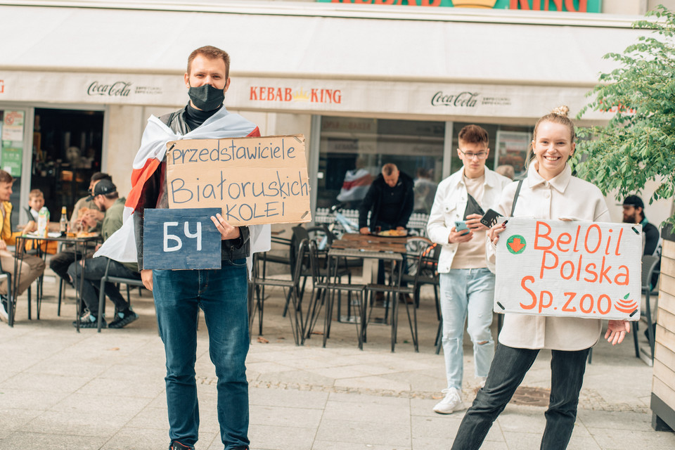 "Dekolt dla Białorusi". Protest w Warszawie