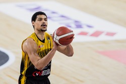 Pucharu Europy FIBA nie dla Stali Ostrów. Finał przegrany ośmioma punktami