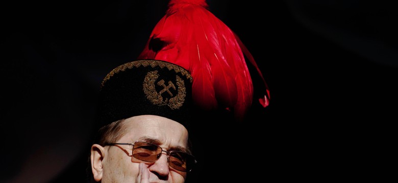 Ministerstwo Boniego poprze o. Rydzyka? Zrobili badania
