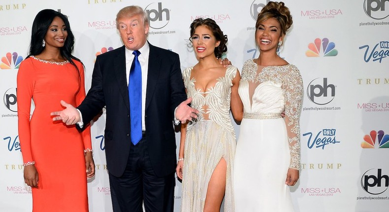 Trump with 2012 Miss Universe, Miss Teen USA, and Miss USA.