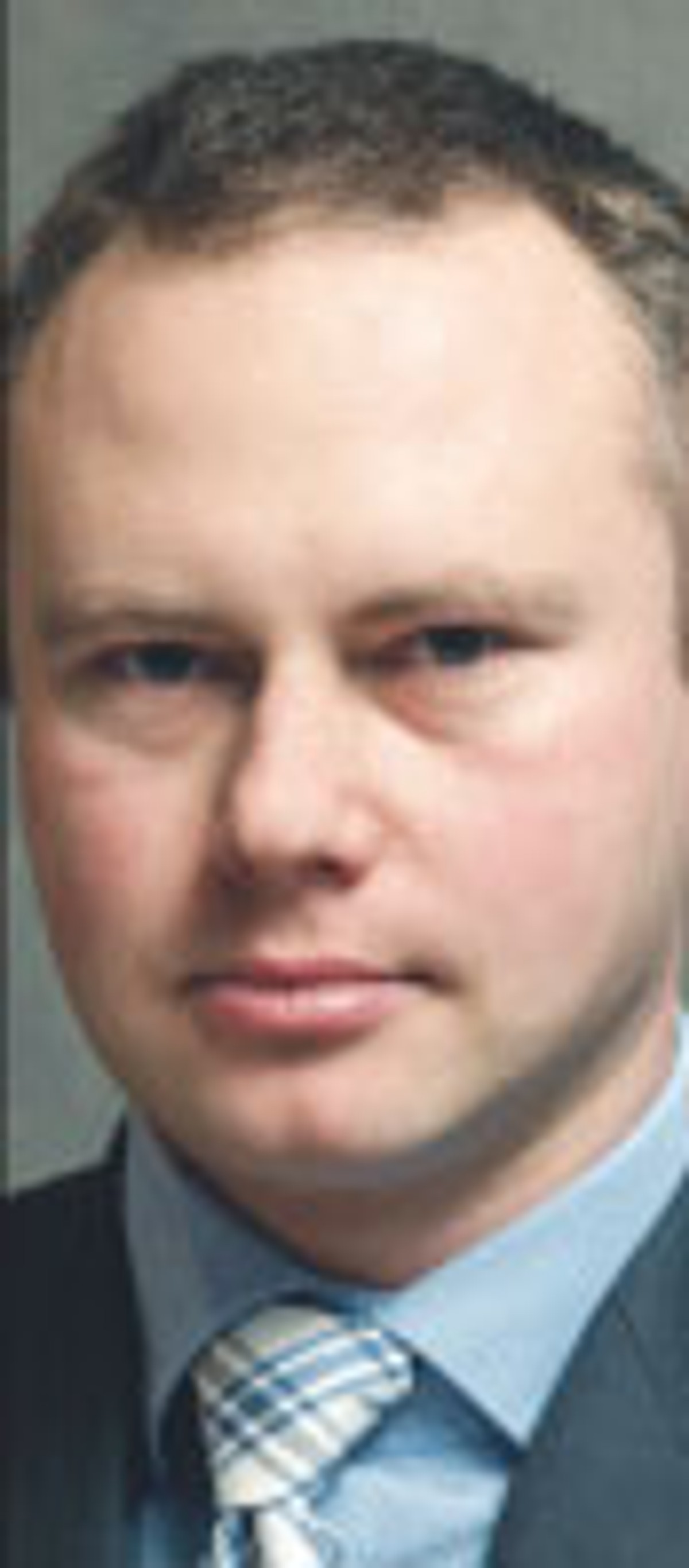 Adam Wiśniewski specjalista ds. inwestycji AXA-Życie