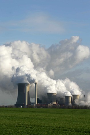 Kłopoty niemieckiego reaktora atomowego większe niż sądzono