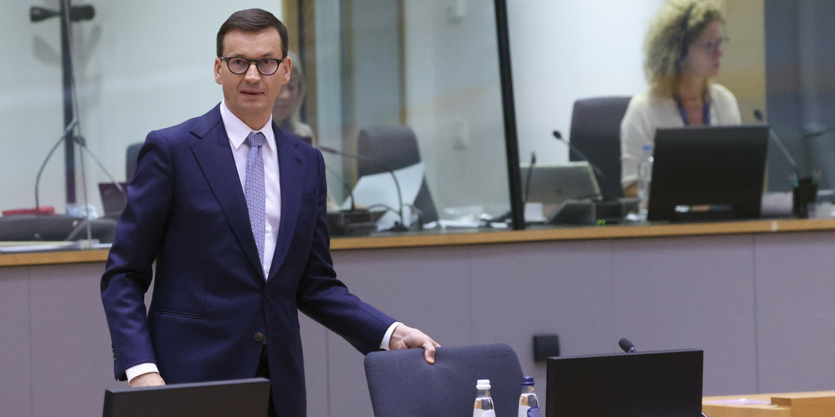 Temat wyroku Trybunału Konstytucyjnego i działań polskiego rządu pojawił się na szczycie państw UE, który rozpoczął się w czwartek i potrwa do piątku. 