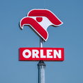 Kolejna państwowa spółka wykupuje akcje Orlenu