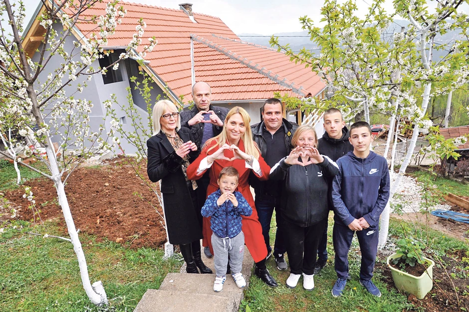 Ilija, Dušan i David sada imaju svoje sobe u potkrovlju kuće