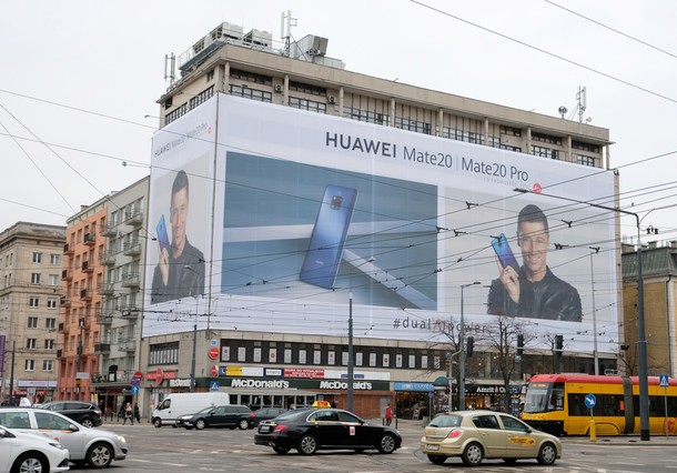 Reklama Huawei Robert Lewandowski