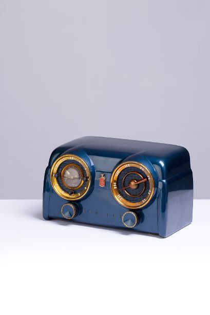Radio Dashboard z lat 50. XX w.