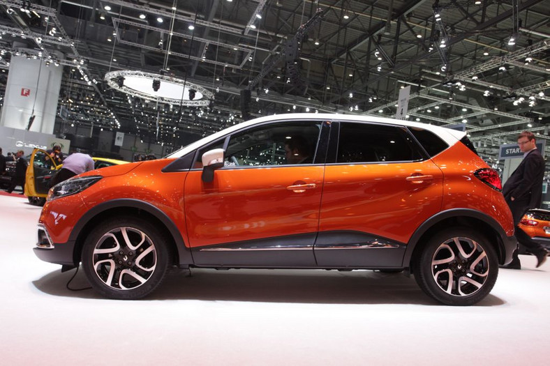 Renault Captur: większe Clio