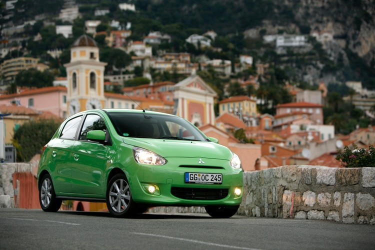 Mitsubishi space star