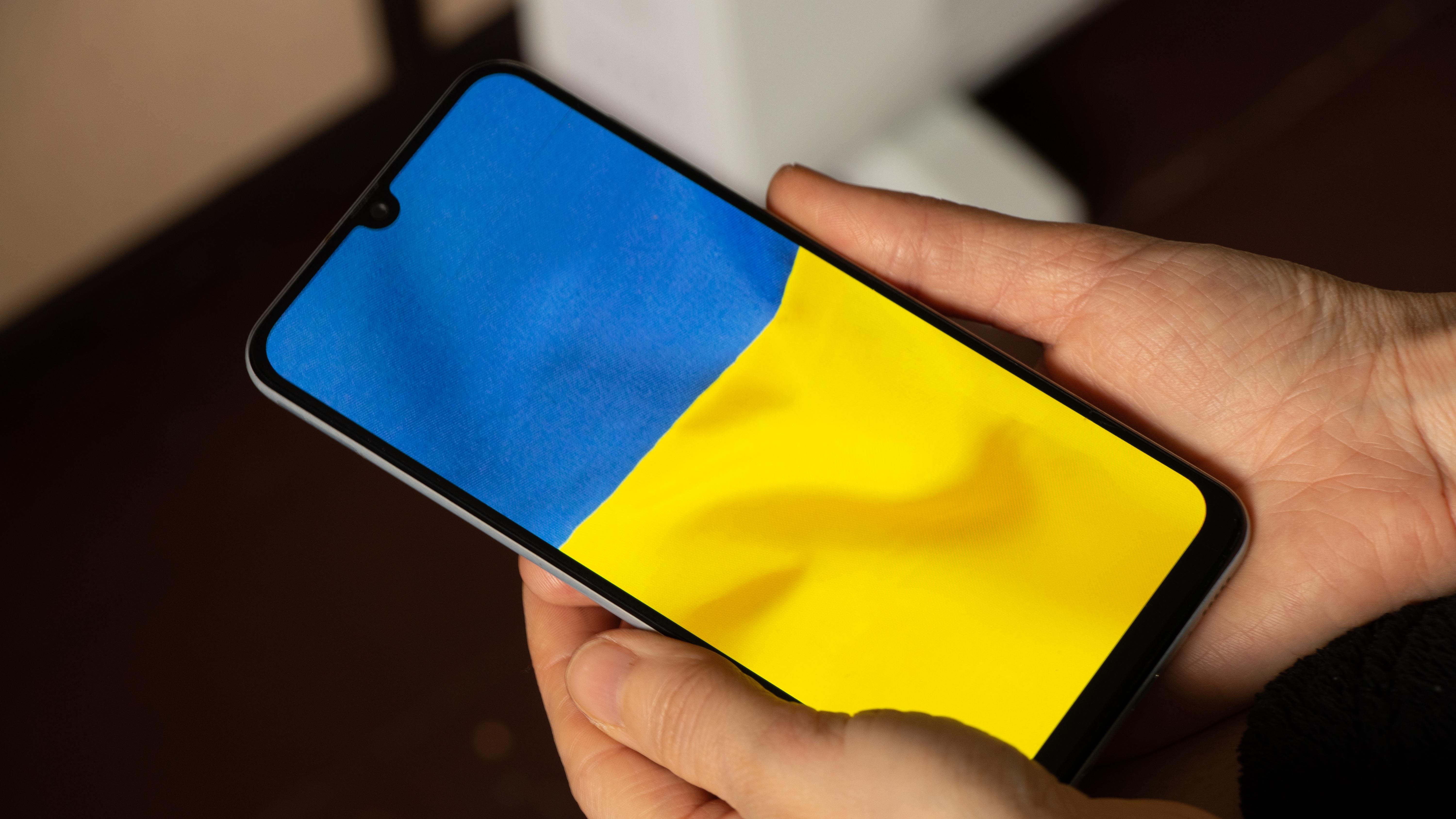 Plus oferuje smartfony dla Ukraińców za 1 zł bez umowy. Dostępne m.in.  Xiaomi, Nokia oraz Samsung Galaxy
