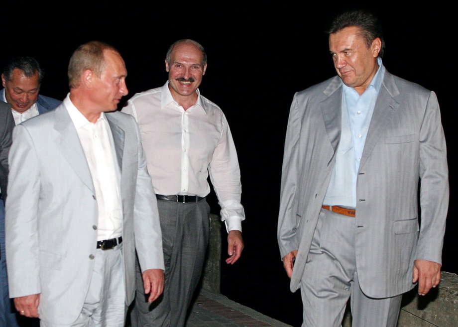 Russian President Vladimir Putin, left; Belarusian President Alexander Lukashenko; and Ukraine Prime Minister Viktor Yanukovych.