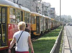 Setki tysięcy ludzi bez prądu w Warszawie