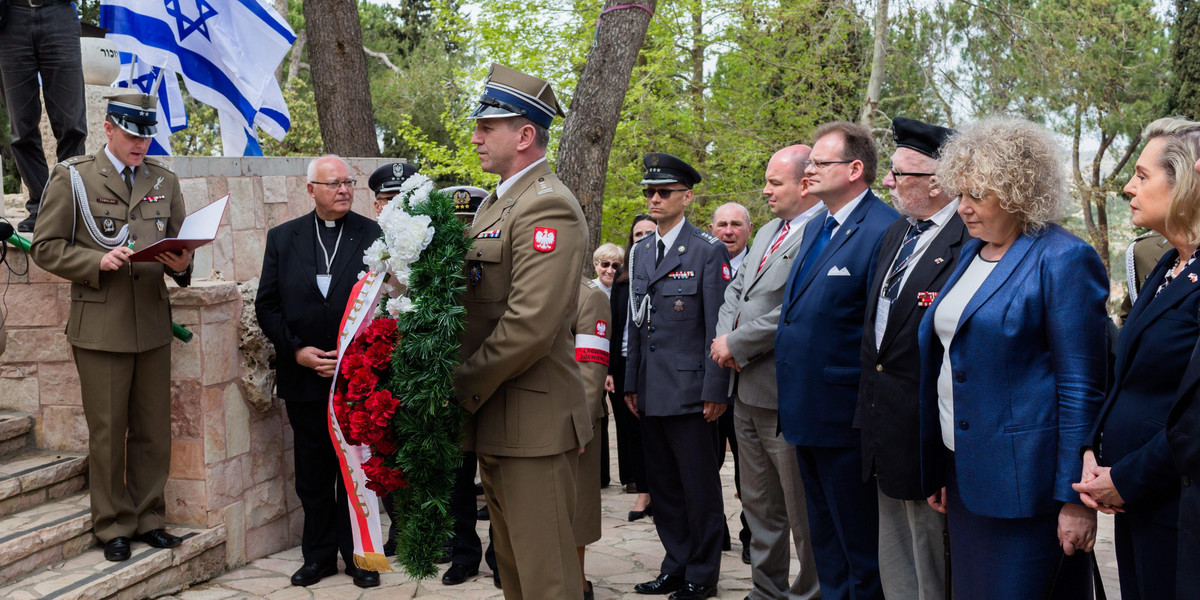 Rządowa pielgrzymka dla weteranów. Kombatanci to ledwie połowa