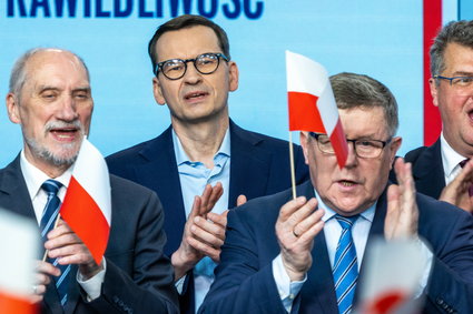 Morawiecki znowu popiera kompromis aborcyjny. "Gdybym mógł cofnąć czas..."