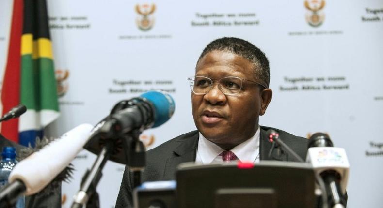 South African Sport Minister Fikile Mbalula says President Zuma did not take sides ahead of the mid-March CAF presidential election