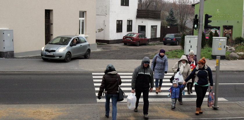 Urzędnicy przesunęli przejście dla pieszych