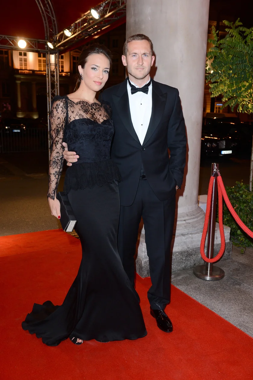 Anna Czartoryska I Niemczycki Wyruszyli W Podroz Przedslubna Aktorka Z Narzeczonym Wyjechali Na Wakacje