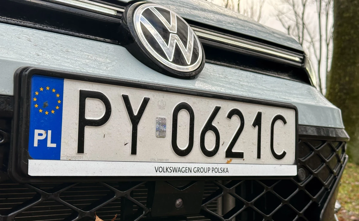 Ta opłata to obowiązek do 25 lutego. Przed ukaraniem robią zdjęcia samochodów