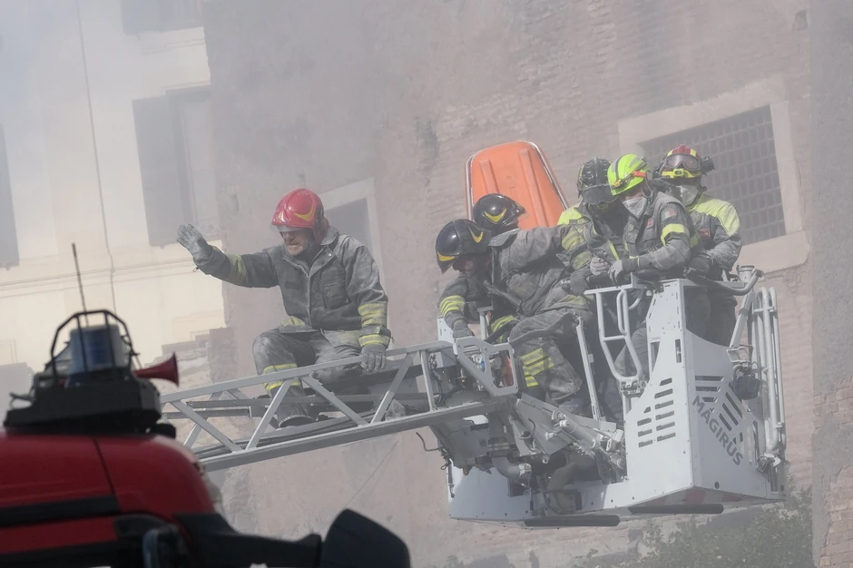 Rim, urušavanje Kontijeve kule